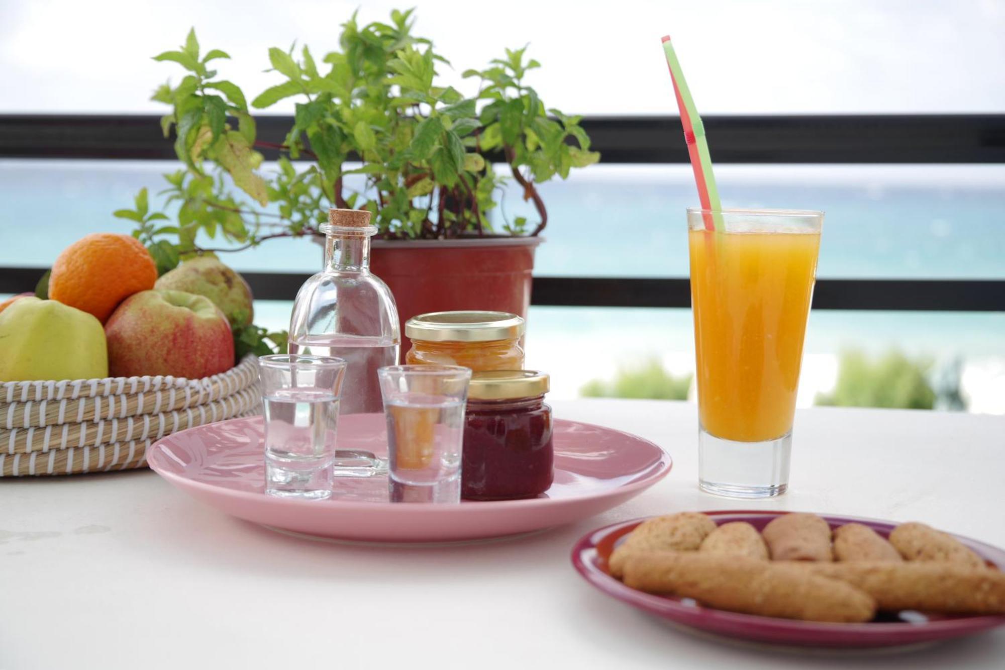 Soso'S Apartments -Vacations Next To The Beach 사리포라다 외부 사진